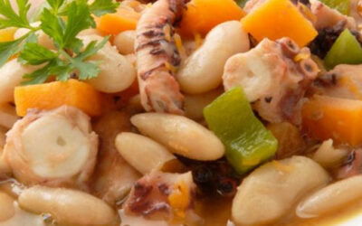 Cazuelita de habas tiernas con pulpo